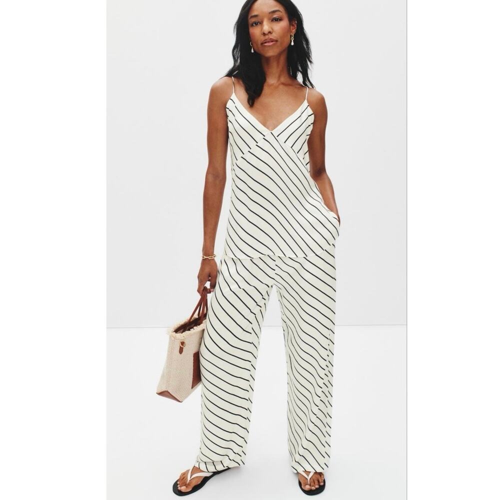 SUMMER AWAY Black White Striped Pattern Vacay Top Bottom Combined Set
